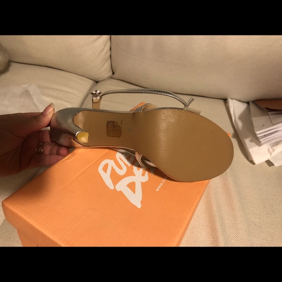 Public Desire Silver Heels - Picture 5 of 5